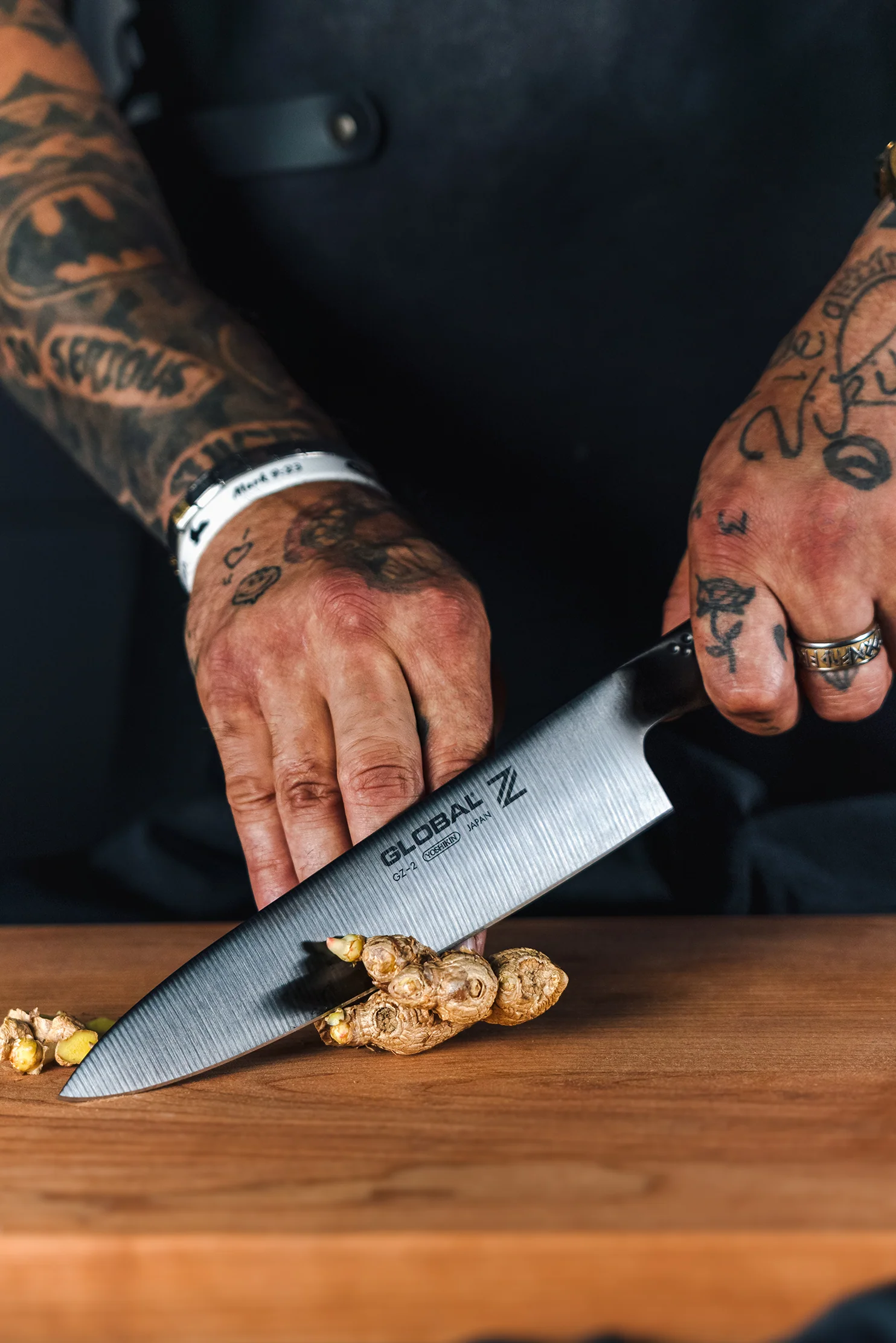 BLACK EDITION: Global Z Carbon Coated Chef's Knife 20cm Blade - Image 3