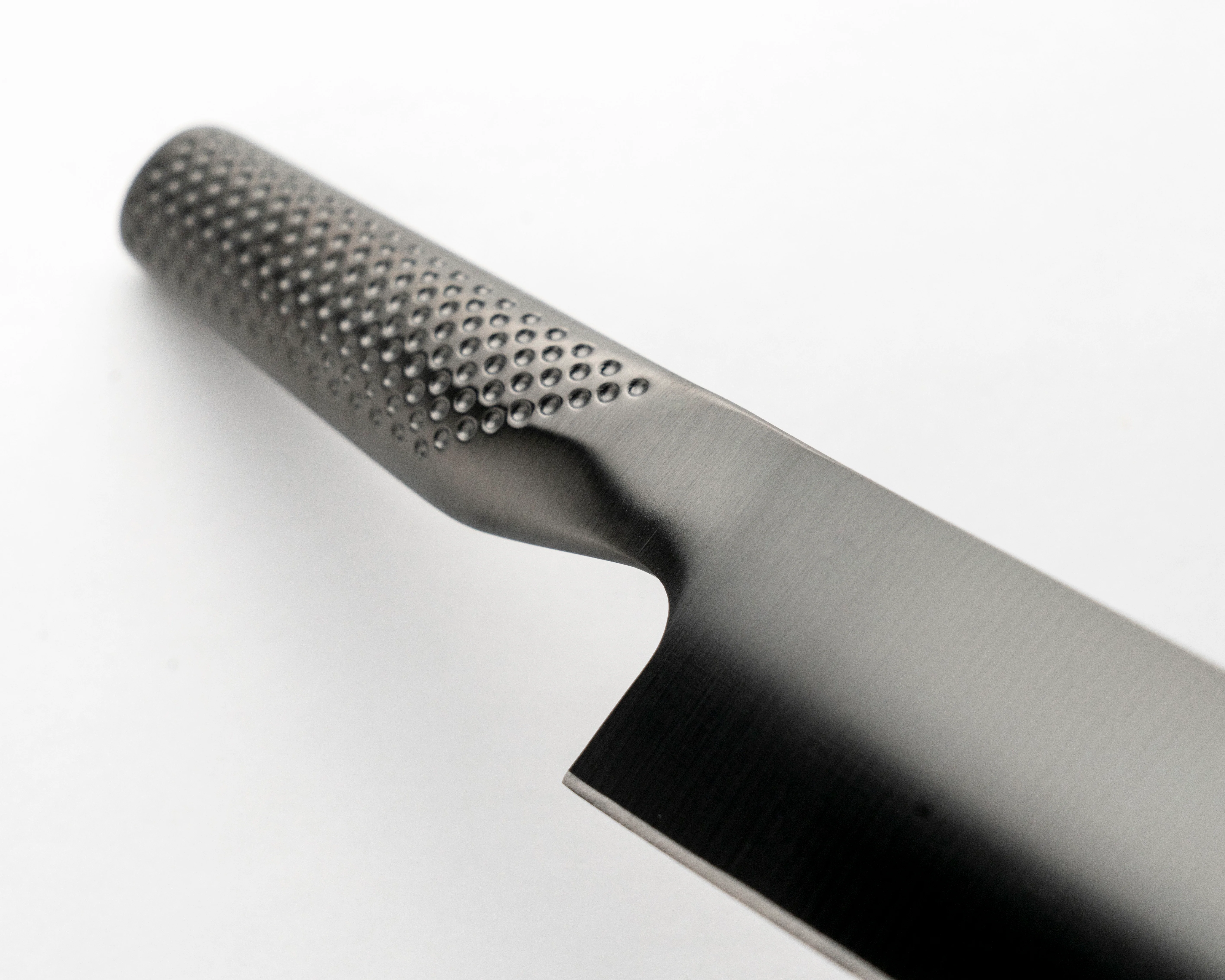 BLACK EDITION: Global Z Carbon Coated Chef's Knife 20cm Blade - Image 9