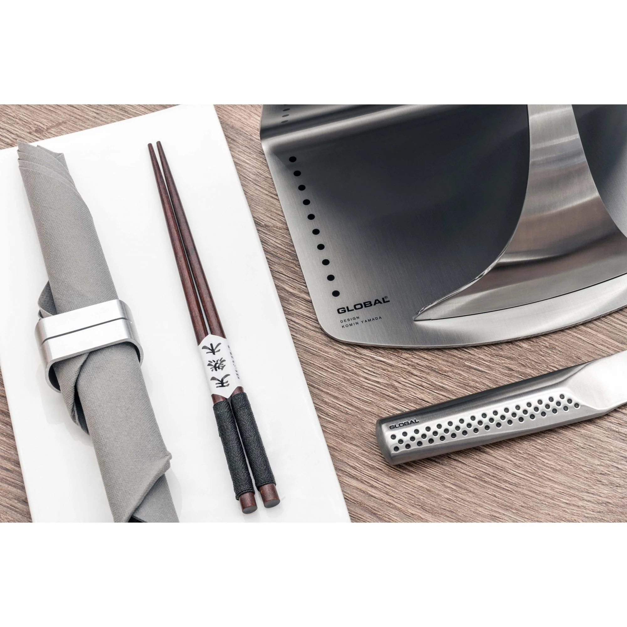 GUS-20 Ukon Fluted Santoku Knife 13cm - Image 8